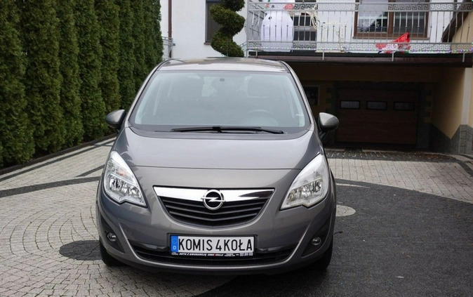 Opel Meriva cena 23900 przebieg: 155000, rok produkcji 2010 z Łapy małe 172